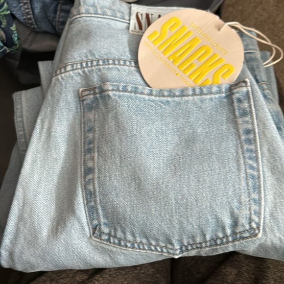 Mother Snacks High Waisted Double Stack Seamed Ankle in Just A Nibble - Picture 6 of 6